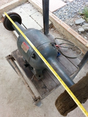 เครื่องปัดเงาคอยาว HITACHI POLISHER 1HP