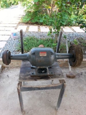 เครื่องปัดเงาคอยาว HITACHI POLISHER 1HP