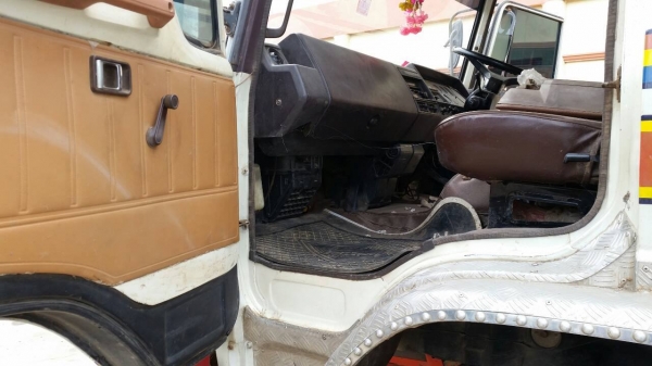 ***ขายแล้วครับขอบคุณ Truck2hand ขาย10ล้อ2เพลาดั้ม เดิมบาง HINO SUMO FM227LD EM100-220HP เครื่องเดิม เกียร์เดิม แน่นดี แรงดี ไม่เยิ้ม เกียร์ดีไม่หลุด ช่วงล่างเดิมๆ คัสซีสวยเดิม ไม่ปะไม่ดาม สโลวเดิม ครบ กระบะดั้มข้างไม้ คอกไม้ สภาพดี พื้นดีไม่ผุ ข้างดี คอกด ***ขายแล้วครับขอบคุณ Truck2hand ขาย10ล้อ2เพลาดั้ม เดิมบาง HINO SUMO FM227LD EM100-220HP เครื่องเดิม เกียร์เดิม แน่นดี แรงดี ไม่เยิ้ม เกียร์ดีไม่หลุด ช่วงล่างเดิมๆ คัสซีสวยเดิม ไม่ปะไม่ดาม สโลวเดิม ครบ กระบะดั้มข้างไม้ คอกไม้ สภาพดี พื้นดีไม่ผุ ข้างดี คอกด