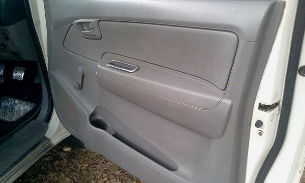 กระบะ โตโยต้า วีโก้ หัวเดียว ปี 05 มีเพาเวอร์ค่ะ กระบะ โตโยต้า วีโก้ หัวเดียว ปี 05 มีเพาเวอร์ค่ะ