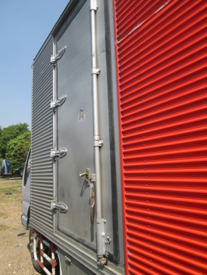 ขาย Isuzu NQR 120HP 6ล้อ รถห้าง ปี98.