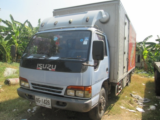 ขาย Isuzu NQR 120HP 6ล้อ รถห้าง ปี98.