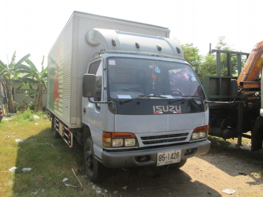 ขาย Isuzu NQR 120HP 6ล้อ รถห้าง ปี98.