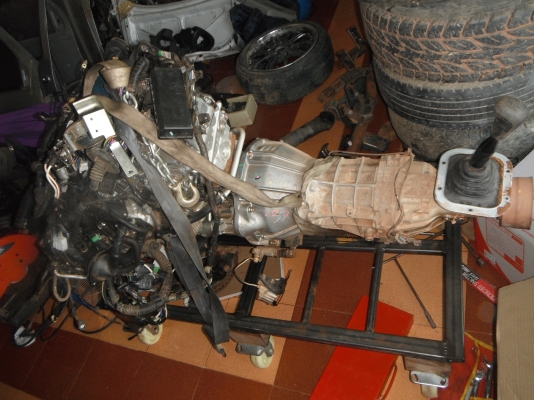 ขายเครื่องเกียร์ triton 2.5 vgs turbo