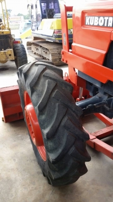 รถไถ M8030DT แรงได้ใจ พร้อมใช้ ในราคา พิเศษ ราคา 450,000 TEL : 089-9207299