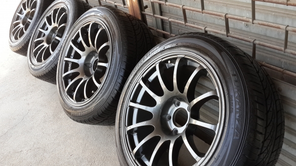 Advan RS ขอบ 17 8.5/9.5 พร้อมยาง