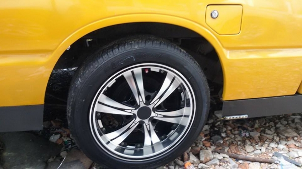 ขายกระบะ IZUZU รุ่น KBD มีแคป ขายกระบะ IZUZU รุ่น KBD มีแคป