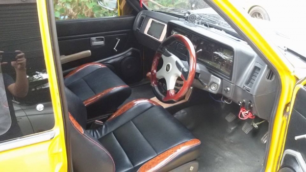 ขายกระบะ IZUZU รุ่น KBD มีแคป ขายกระบะ IZUZU รุ่น KBD มีแคป