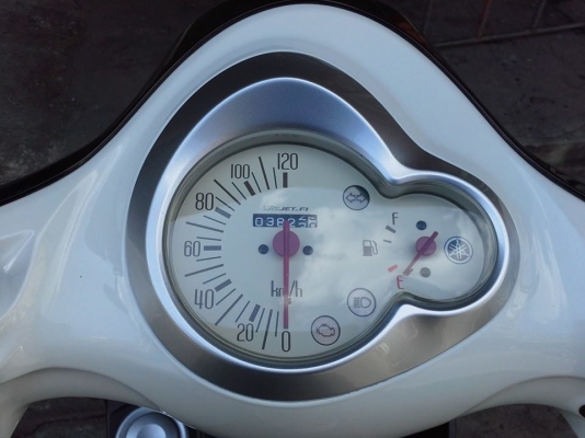 Filano ปี 56 วิ่ง 3,000 รถสวยมาก เครื่องยนต์เยี่ยม ไม่มีริ้วรอย ภาษี พรบ.พึ่งต่อให้เรียบร้อย เอกสารจำนำครบ ต่อภาษี พรบ.ได้ปกติ โอนไม่ได้