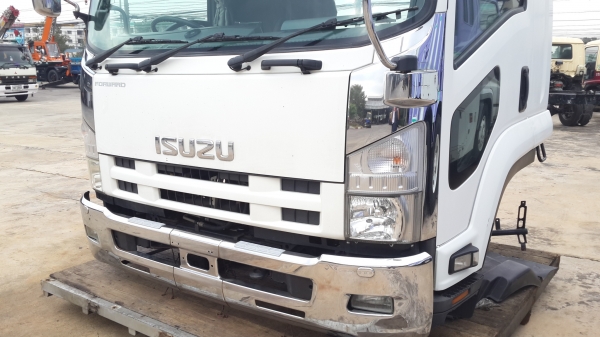 หัวเก๋ง ISUZU DECA รุ่นโรโบค๊อป สวยจัดแต่งเลส