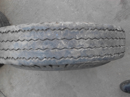 7.00-15 กะทะล้อ 6 ล้อกลาง พร้อมยาง มี 1 ล้อ TEL.081-427-3941 7.00-15 กะทะล้อ 6 ล้อกลาง พร้อมยาง มี 1 ล้อ TEL.081-427-3941