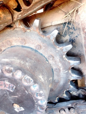 **789,000 บ.ต่อรอง**ขายแบคโฮ KOBELCO MARK-3 SK100 Yutani S.No.YW-05797 เครื่องเดิม ปั้มเดิม ไฟตัดมอเตอร์คันเร่ง เครื่องดีแน่น ปั้มดีแรง ไม่เยิ้ม ทำงานดี เร็วดี คล่องตัว บูมอาร์ม มีปะนิดหน่อย บุ้งกี๋หนา ไม่ผุ เอวดีแน่น ช่วงล่าง70-80\% โซ่ดี แทร็กดีครบ เฟรมส **789,000 บ.ต่อรอง**ขายแบคโฮ KOBELCO MARK-3 SK100 Yutani S.No.YW-05797 เครื่องเดิม ปั้มเดิม ไฟตัดมอเตอร์คันเร่ง เครื่องดีแน่น ปั้มดีแรง ไม่เยิ้ม ทำงานดี เร็วดี คล่องตัว บูมอาร์ม มีปะนิดหน่อย บุ้งกี๋หนา ไม่ผุ เอวดีแน่น ช่วงล่าง70-80\% โซ่ดี แทร็กดีครบ เฟรมส