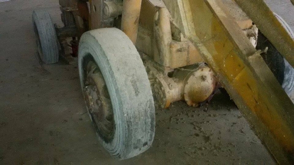 -------ขายรถตักล้อยาง 2 คัน------