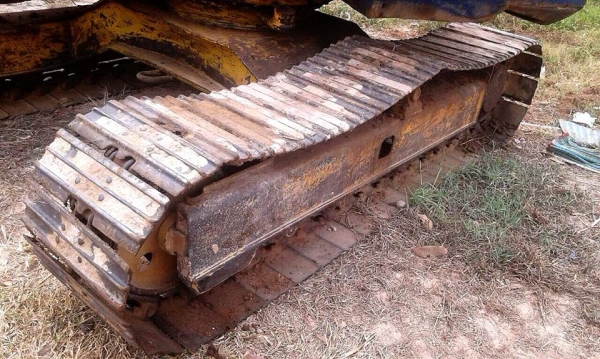 **349,000 บ.ต่อรอง**ขาย แบคโฮ ราคาเบาๆ KOMATSU PC60-5 เครื่องเดิม ปั้มเดิม เครื่องดี แน่นดี ไม่เยิ้ม ปั้มดีแรงดี ทำงานดี เร็วดี คล่อง บูมอาร์มมีปะนิดหน่อย บุ้งกี๋ดี ไม่ผุ เอวดีแน่นดี ไม่แตกไม่ร้าว ช่วงล่าง60-70\% โซ่ดี แทร็กดียังหนา เฟรมสวยหนา ไม่ปะ โรลเลอ