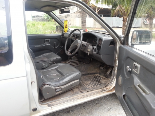 ขายรถแค๊ป ราคาตอนเดียว z20เดิมโรงงานแก๊สแล้ว