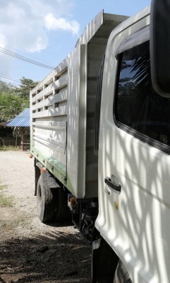 รถฮีโน่ 6 ล้อดั้ม FC4J 150 แรงม้า. ปี 50