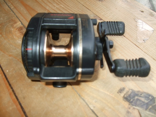 รอกหยดน้ำ WHISKER