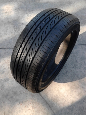 225/50R17 BRIDGESTONE TURANZA GR-90 มี 1 เส้น ปี 2013 ใหม่ๆ ดอกยางหนาๆ TEL.081-427-3941 225/50R17 BRIDGESTONE TURANZA GR-90 มี 1 เส้น ปี 2013 ใหม่ๆ ดอกยางหนาๆ TEL.081-427-3941