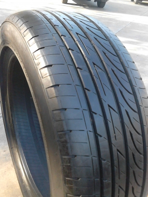 225/50R17 BRIDGESTONE TURANZA GR-90 มี 1 เส้น ปี 2013 ใหม่ๆ ดอกยางหนาๆ TEL.081-427-3941 225/50R17 BRIDGESTONE TURANZA GR-90 มี 1 เส้น ปี 2013 ใหม่ๆ ดอกยางหนาๆ TEL.081-427-3941