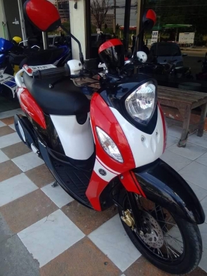 รถเพียง 10 เดือน Yamaha Fino FI ปี 2557 รุ่นใหม่ล่าสุด ลาย Sport สภาพสวยใสมาก