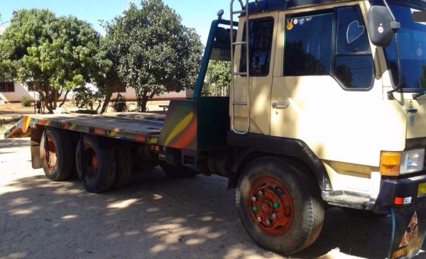 MITSUBISHI FUSO FN215 - 165 HP 6D14 สิบล้อเพลาเดียว เทรลเลอร์ท้ายลาดขึ้นรถแบ็คโฮร PC 200 ได้เลยครับ เครื่องแรงดีไม่มีเยิ้ม ภายในเก๋งคอนโซลสวยครบ พวงมาลัยเพาเวอร์ ช่วงล่างแน่นคัชซีไม่มีบวม ยางสภาพดี 10 เส้นประมาณ 70\% พร้อมลากพร้อมบรรทุกได้เลย เอกสารทะเบียน MITSUBISHI FUSO FN215 - 165 HP 6D14 สิบล้อเพลาเดียว เทรลเลอร์ท้ายลาดขึ้นรถแบ็คโฮร PC 200 ได้เลยครับ เครื่องแรงดีไม่มีเยิ้ม ภายในเก๋งคอนโซลสวยครบ พวงมาลัยเพาเวอร์ ช่วงล่างแน่นคัชซีไม่มีบวม ยางสภาพดี 10 เส้นประมาณ 70\% พร้อมลากพร้อมบรรทุกได้เลย เอกสารทะเบียน
