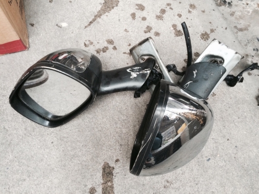 กระจกมองข้าง Toyota คราว