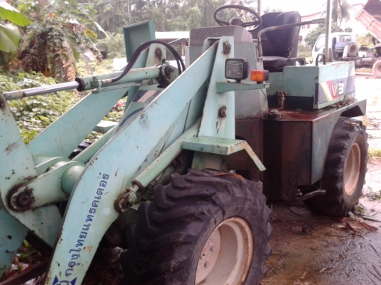 (จบการขายแล้วค่ะ เสี่ยบอย พัทลุง)รถตัก  ยันม่า   V3 ราคาถูกๆ  (รถร้านวัสดุ)  พร้อมใช้งานเลย