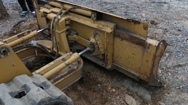 จองแล้วครับ 2ุ60,000 บาท มี VDO HD รถแทรกเตอร์ MITSUBISHI BD2 GII เก่านอก พร้อมใช้