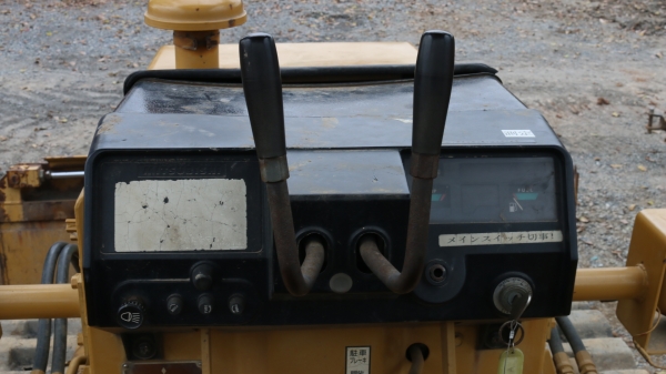 จองแล้วครับ 2ุ60,000 บาท มี VDO HD รถแทรกเตอร์ MITSUBISHI BD2 GII เก่านอก พร้อมใช้