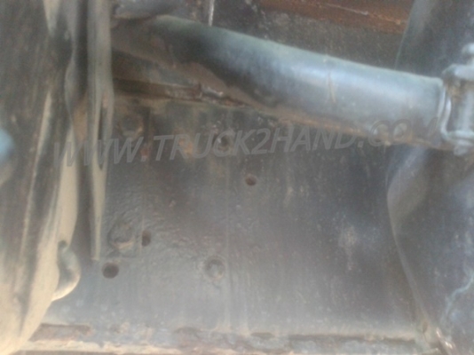 รถบรรทุก 6 ล้อ HINO KM 300  110  แรงม้า   เครื่อง6 สูบ ลองแวะชมสภาพรถและทดลองขับก่อน และยังสามารถต่อรองราคาได้ครับ