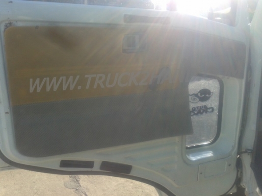 รถบรรทุก 6 ล้อ HINO KM 300  110  แรงม้า   เครื่อง6 สูบ ลองแวะชมสภาพรถและทดลองขับก่อน และยังสามารถต่อรองราคาได้ครับ