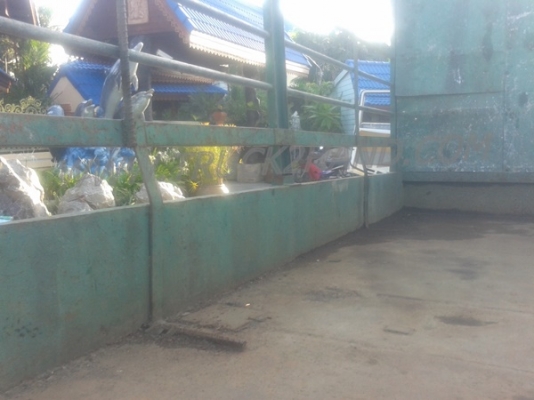 รถบรรทุก 6 ล้อ HINO KM 300  110  แรงม้า   เครื่อง6 สูบ ลองแวะชมสภาพรถและทดลองขับก่อน และยังสามารถต่อรองราคาได้ครับ