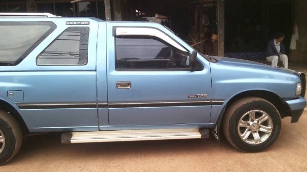 ISUZU TFR 2.5 VAN ปี35 แอร์เย็น ภาษีเต็ม