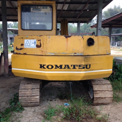 KOMATSU PC60-5 พร้อมใช้ รถประมูลมีใบอินวอย