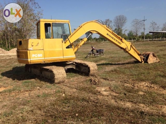 KOMATSU PC60-5 พร้อมใช้ รถประมูลมีใบอินวอย