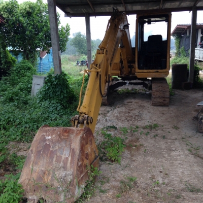 KOMATSU PC60-5 พร้อมใช้ รถประมูลมีใบอินวอย