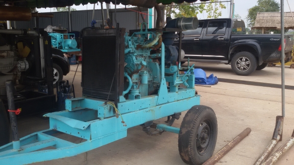 เครื่องสูบน้ำหน้าหก