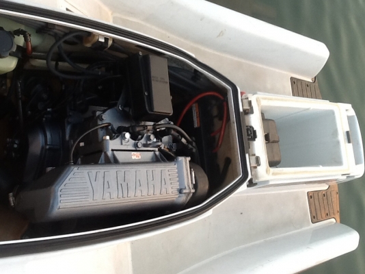 เรือyamaha เครื่องดีแรงสภาพดีพร้อมใช้