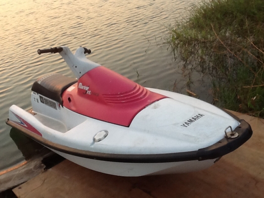 เรือyamaha เครื่องดีแรงสภาพดีพร้อมใช้