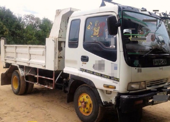 **820,000 บ.ต่อรอง**ขาย ISUZU DECA FRR-195 6ล้อดั้มดิน5คิว เครื่องเดิม เกียร์เดิม 6HE1-195แรง เครื่อง ดี แรงดี ยังแน่นครับ เกียร์ดี ไม่หลุด ช่วงล่างใหญ่ Fหน้า-หลัง คัสซีดี สวย ไม่ปะไม่ดาม กระบะดั้มเหล็ก5ตัน3.60ม.สภาพดี ครับ พื้นดี ข้างยังสวย ไม่ผุ ไม่โก่ง **820,000 บ.ต่อรอง**ขาย ISUZU DECA FRR-195 6ล้อดั้มดิน5คิว เครื่องเดิม เกียร์เดิม 6HE1-195แรง เครื่อง ดี แรงดี ยังแน่นครับ เกียร์ดี ไม่หลุด ช่วงล่างใหญ่ Fหน้า-หลัง คัสซีดี สวย ไม่ปะไม่ดาม กระบะดั้มเหล็ก5ตัน3.60ม.สภาพดี ครับ พื้นดี ข้างยังสวย ไม่ผุ ไม่โก่ง