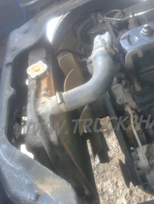 รถบรรทุก 6 ล้อ ISUZU NPR กระบะข้างเสริม  ปีจดทะเบียน 2542 มาดูสภาพรถและทดลองขับก่อน และสามารถต่อรองราคาได้อีกครับ