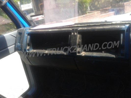 รถบรรทุก 6 ล้อ ISUZU NPR กระบะข้างเสริม  ปีจดทะเบียน 2542 มาดูสภาพรถและทดลองขับก่อน และสามารถต่อรองราคาได้อีกครับ