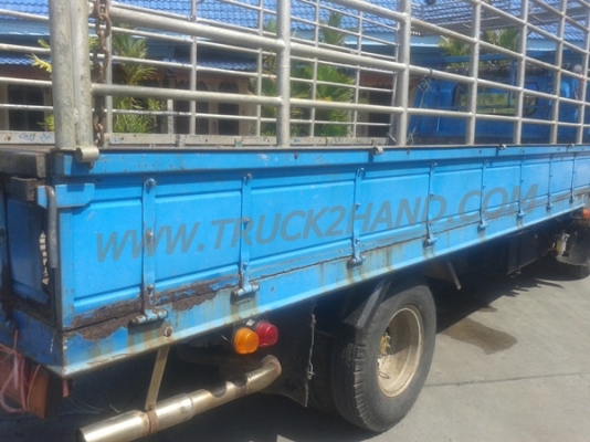 รถบรรทุก 6 ล้อ ISUZU NPR กระบะข้างเสริม  ปีจดทะเบียน 2542 มาดูสภาพรถและทดลองขับก่อน และสามารถต่อรองราคาได้อีกครับ