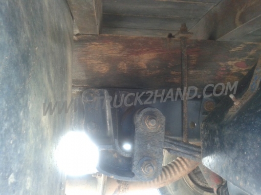 รถบรรทุก 6 ล้อ ISUZU NPR กระบะข้างเสริม  ปีจดทะเบียน 2542 มาดูสภาพรถและทดลองขับก่อน และสามารถต่อรองราคาได้อีกครับ