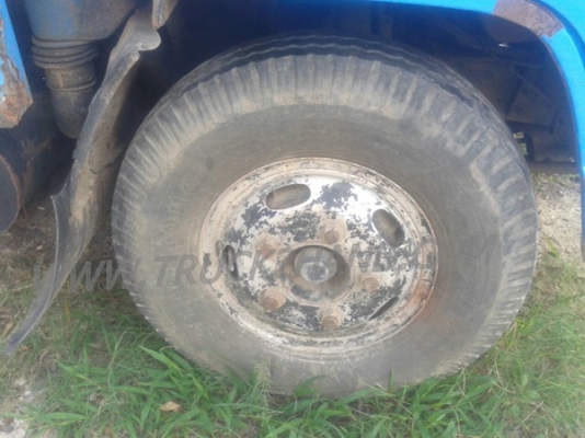 รถบรรทุก 6 ล้อ ISUZU NPR กระบะข้างเสริม  ปีจดทะเบียน 2542 มาดูสภาพรถและทดลองขับก่อน และสามารถต่อรองราคาได้อีกครับ