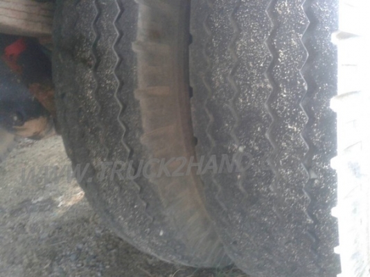 รถบรรทุก 6 ล้อ ISUZU NPR กระบะข้างเสริม  ปีจดทะเบียน 2542 มาดูสภาพรถและทดลองขับก่อน และสามารถต่อรองราคาได้อีกครับ