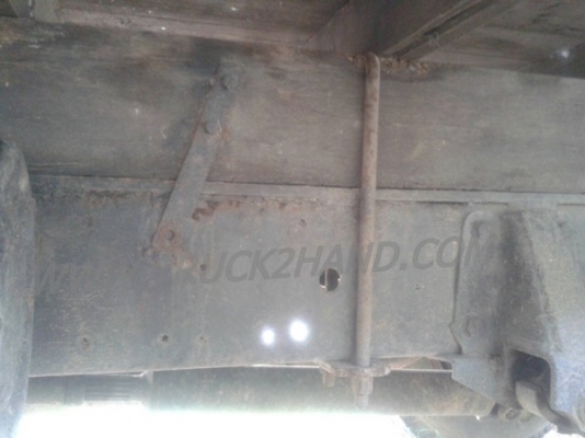 รถบรรทุก 6 ล้อ ISUZU NPR กระบะข้างเสริม  ปีจดทะเบียน 2542 มาดูสภาพรถและทดลองขับก่อน และสามารถต่อรองราคาได้อีกครับ