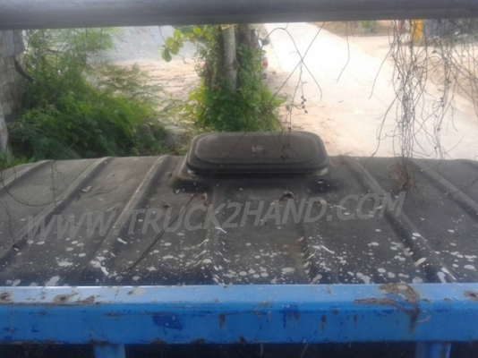 รถบรรทุก 6 ล้อ ISUZU NPR กระบะข้างเสริม  ปีจดทะเบียน 2542 มาดูสภาพรถและทดลองขับก่อน และสามารถต่อรองราคาได้อีกครับ