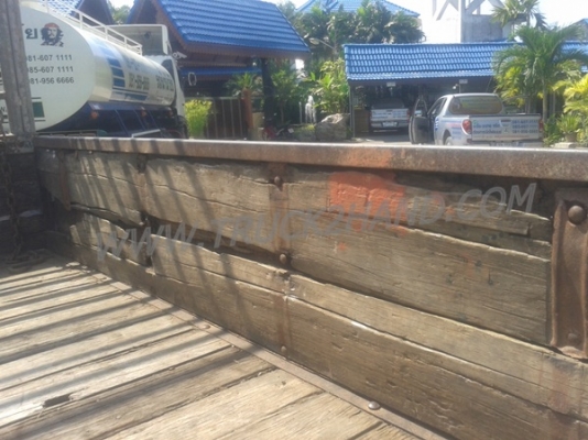 รถบรรทุก 6 ล้อ ISUZU NPR กระบะข้างเสริม  ปีจดทะเบียน 2542 มาดูสภาพรถและทดลองขับก่อน และสามารถต่อรองราคาได้อีกครับ