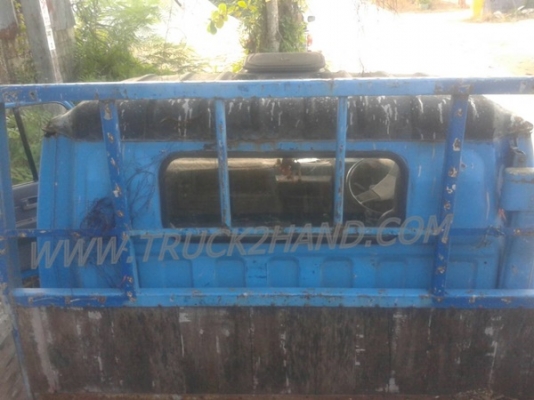 รถบรรทุก 6 ล้อ ISUZU NPR กระบะข้างเสริม  ปีจดทะเบียน 2542 มาดูสภาพรถและทดลองขับก่อน และสามารถต่อรองราคาได้อีกครับ